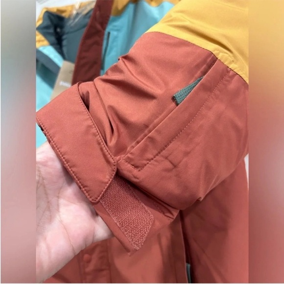 Patagonia Youth XL Powder Town Jacket Dried Mango NWT Ski Snowboard - Picture 4 of 8